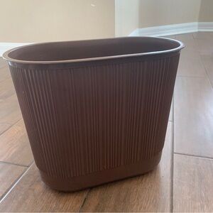 Vintage Rubbermaid 2954 Ribbed Brown Oval Waste Basket